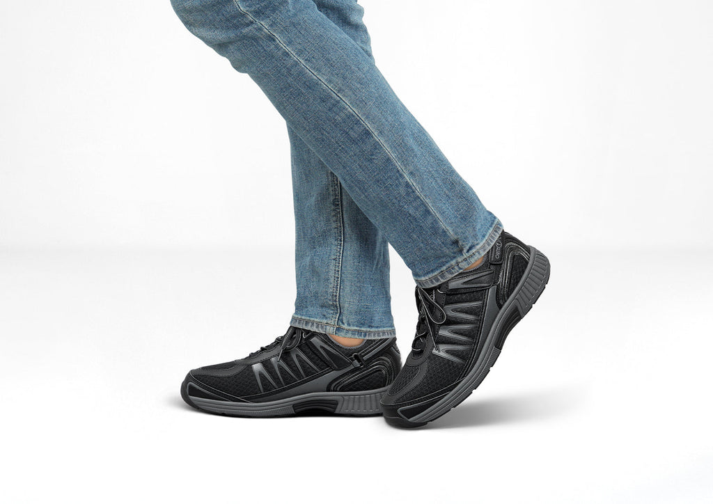 Sprint Tie-Less Sneakers – Black | APMA Certified Hands-Free Walking Shoes