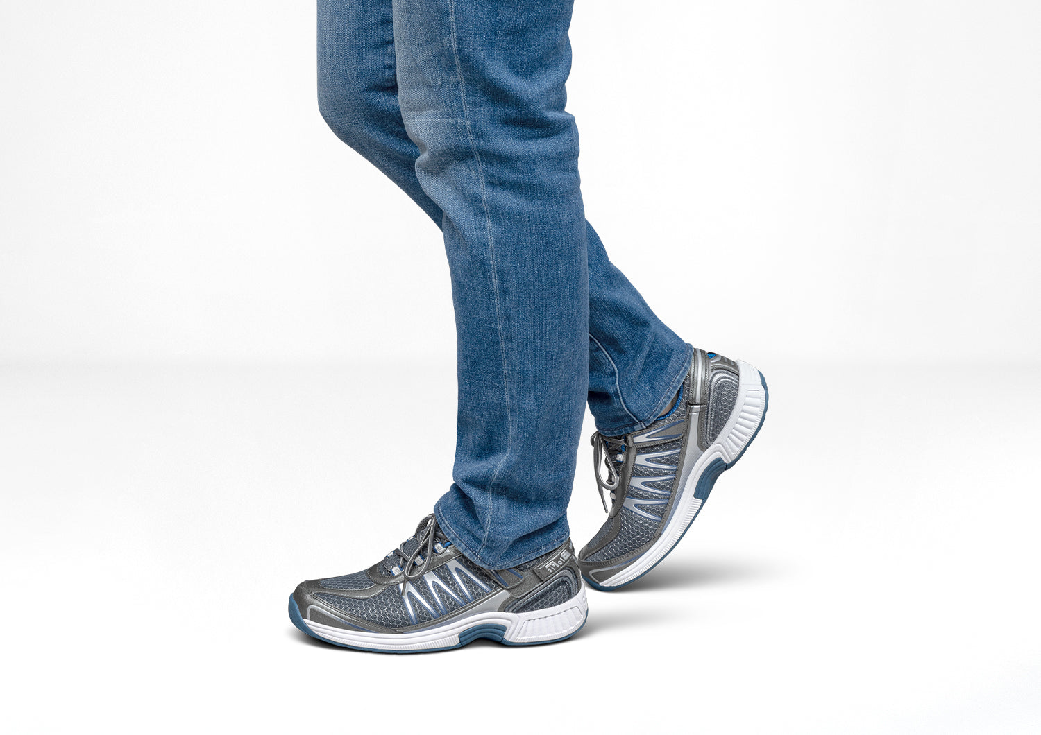 Sprint Tie-Less Sneakers – Gray | APMA Certified Hands-Free Walking Shoes